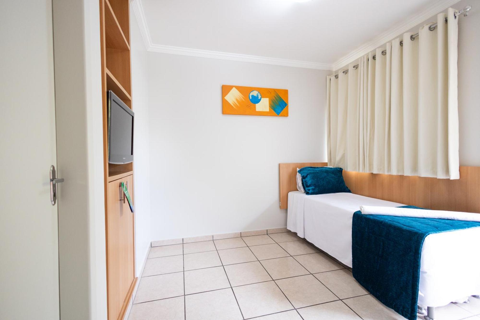 Diroma Fiori Hotel - Bvtur 卡达斯诺瓦斯 外观 照片